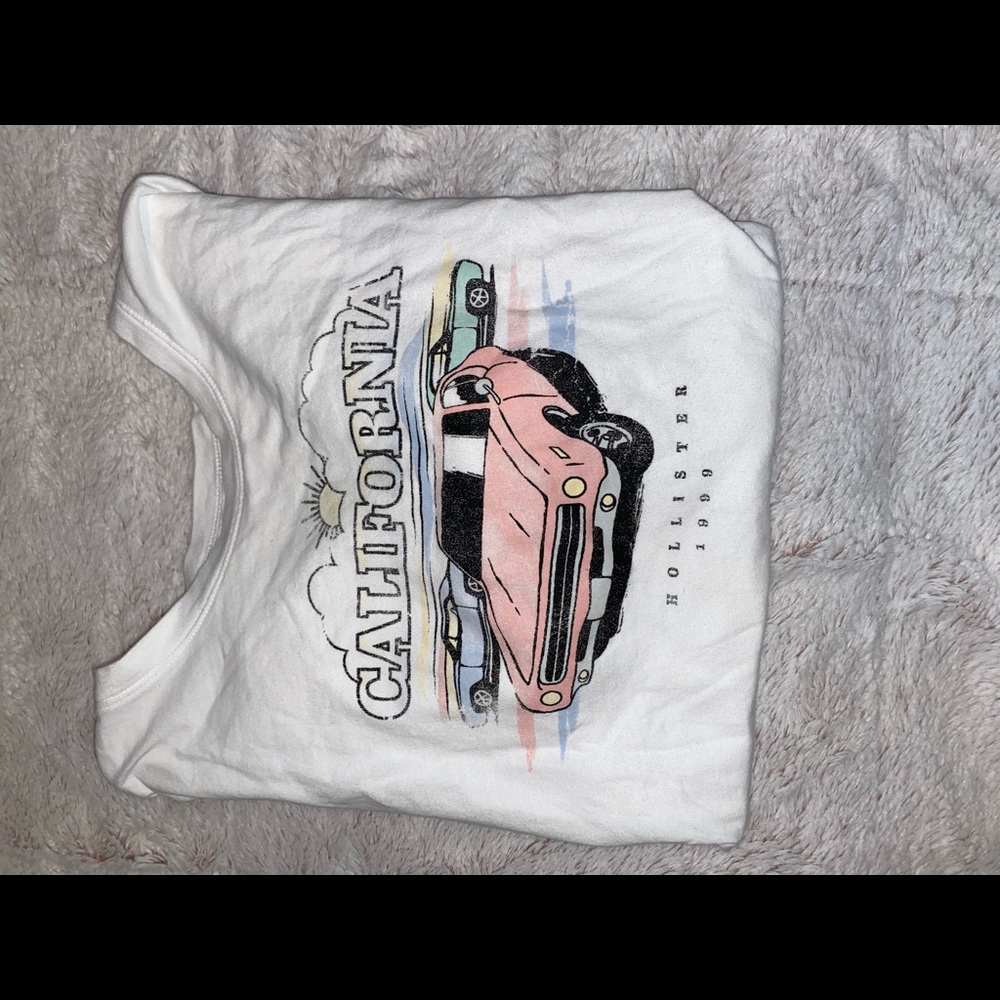hollister tee